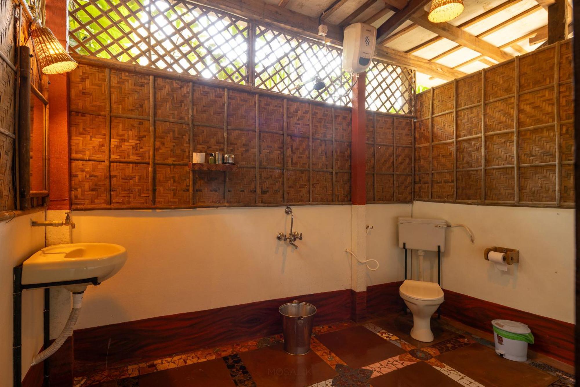 Bhakti Kutir Hotel Палолем Екстериор снимка